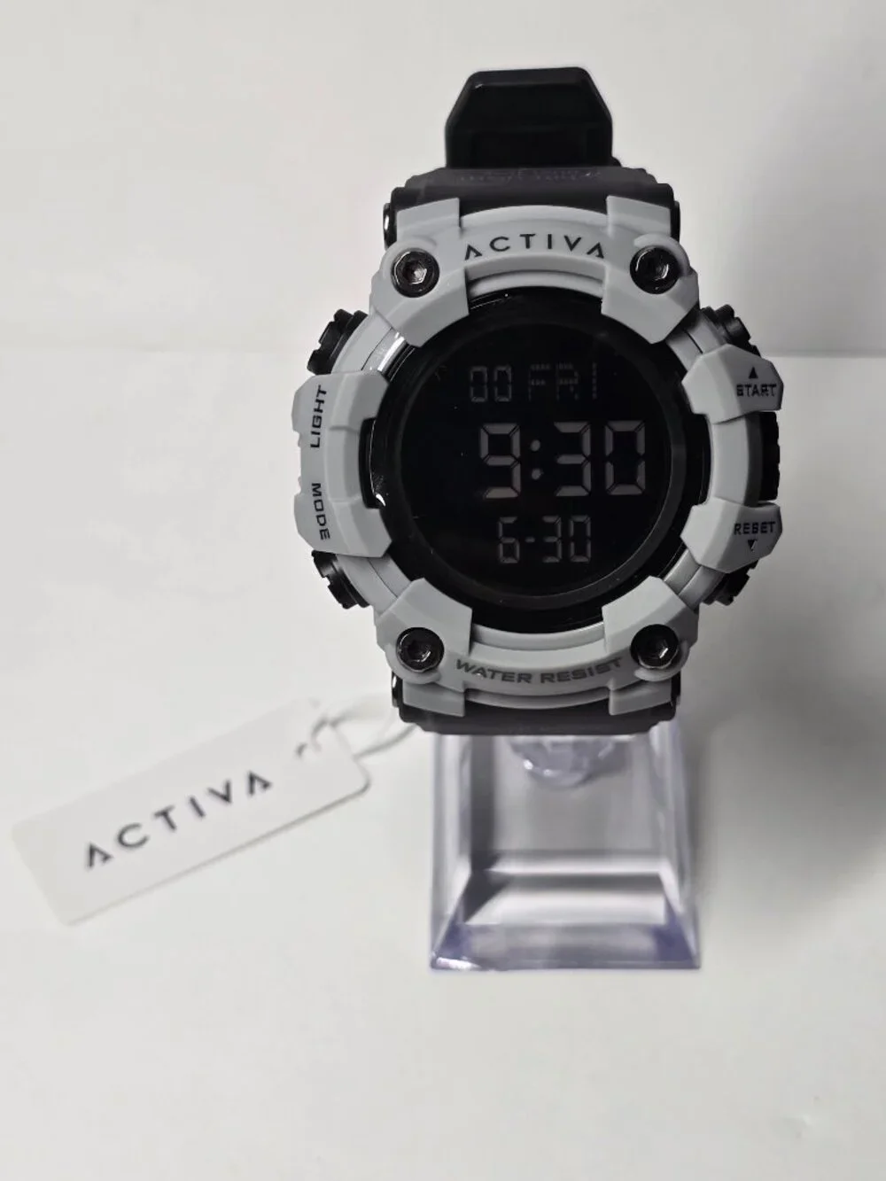 Activa quartz resistance watch